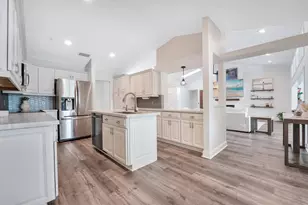 7104 SE Bunker Hill Dr, Hobe Sound, FL 33455 - Photo 12
