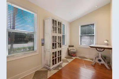 910 NE 2nd Avenue, Delray Beach, FL 33444 - Photo 12