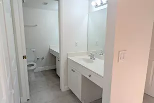 8189 Severn Dr, Boca Raton, FL 33433 - Photo 6