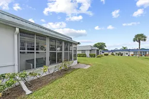 20 Waterford A, Delray Beach, FL 33446 - Photo 32