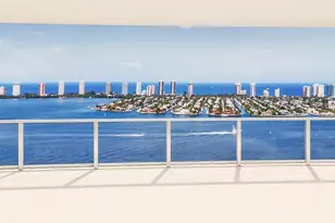 220 Lake Shore Dr Unit, Lake Park, FL 33403 - Photo 1