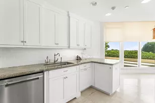 3001 SE Island Point Ln, Stuart, FL 34996 - Photo 6