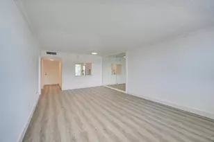 1893 S Ocean Dr, Hallandale Beach, FL 33009 - Photo 22