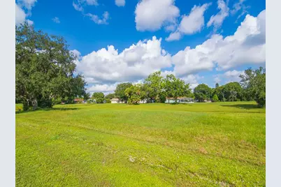 315 NE Brasher Court, Port Saint Lucie, FL 34983 - Photo 32