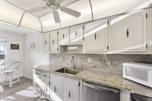 1050 Citrus Unit, Delray Beach, FL 33445 - Photo 10