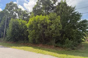 576 SE Nome Dr, Port Saint Lucie, FL 34984 - Photo 1