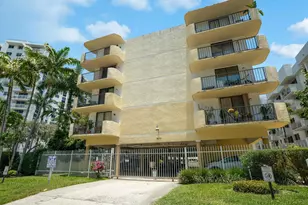 1673 Bay Rd, Miami Beach, FL 33139 - Photo 1