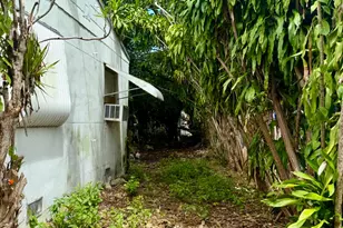 3801 NW Flagler Terrace, Miami, FL 33126 - Photo 4