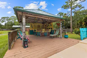 2725 Twin Oaks Trail, Fort Pierce, FL 34945 - Photo 32