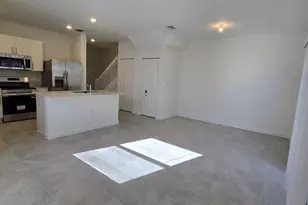 140 SE 10th Ct, Florida City, FL 33034 - Photo 6