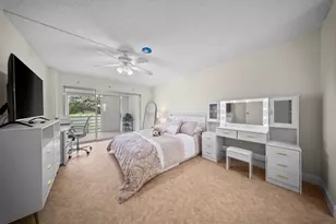 3959 Via Poinciana, Lake Worth, FL 33467 - Photo 12