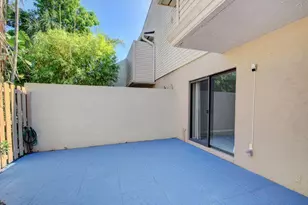 612 Executive Center Dr, West Palm Beach, FL 33401 - Photo 14