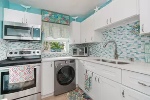 229 N K St, Lake Worth Beach, FL 33460 - Photo 1