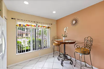 1315 Summit Run Circle, West Palm Beach, FL 33415 - Photo 4