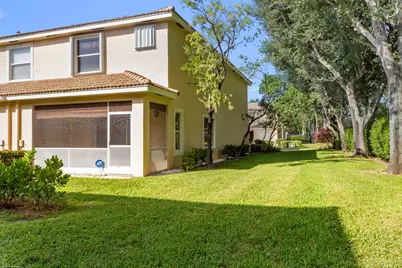 1484 New Castle Terrace, Wellington, FL 33414 - Photo 2