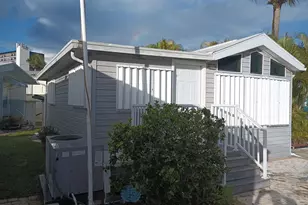 10725 S Ocean Dr, Jensen Beach, FL 34957 - Photo 4