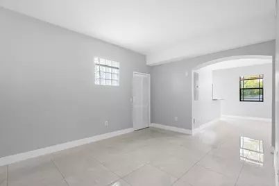 3585 NE 5th Street, Unit #101, Homestead, FL 33033 - Photo 4