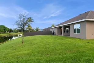 1898 SW Monterrey Ln, Port Saint Lucie, FL 34953 - Photo 16