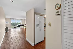 5340 NW 2nd Ave, Boca Raton, FL 33487 - Photo 2
