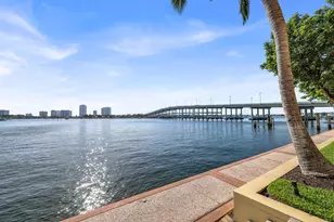 2640 Lake Shore Dr, Riviera Beach, FL 33404 - Photo 68