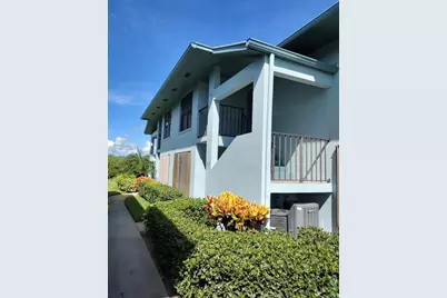 950 S Kanner, Unit #508, Stuart, FL 34994 - Photo 2