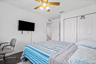 4111 Plum Tree Ln, Riviera Beach, FL 33410 - Photo 16