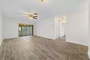 2567 Dudley Dr W, West Palm Beach, FL 33415 - Photo 8