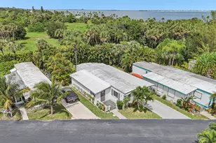 4756 NE Blue Heron Ln, Jensen Beach, FL 34957 - Photo 36