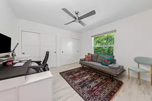8 Woodbrook Cir, West Palm Beach, FL 33401 - Photo 24