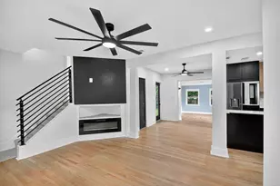 711 NE 8th Ave, Boynton Beach, FL 33435 - Photo 12