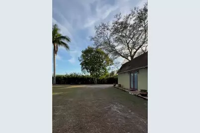 16098 Deer Path Lane, Wellington, FL 33470 - Photo 16