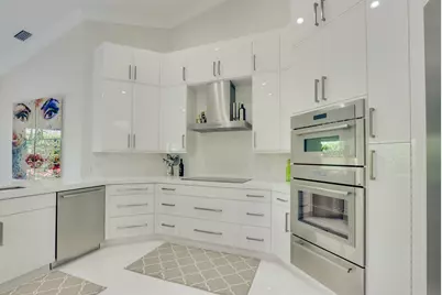 4729 Carlton Golf Drive, Lake Worth, FL 33449 - Photo 6