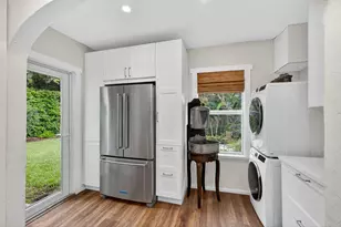 825 34th St, West Palm Beach, FL 33407 - Photo 10