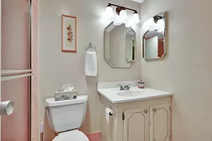 158 Norwich G, West Palm Beach, FL 33417 - Photo 26