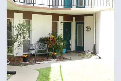 7 Greenway  Village N, Unit #103, Royal Palm Beach, FL 33411 - Photo 2