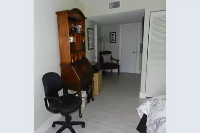 7 Greenway  Village N, Unit #103, Royal Palm Beach, FL 33411 - Photo 16