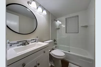 620 Horizons W, Unit #201, Boynton Beach, FL 33435 - Photo 8