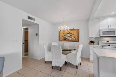 300 High Point Boulevard, Unit #A, Delray Beach, FL 33445 - Photo 10