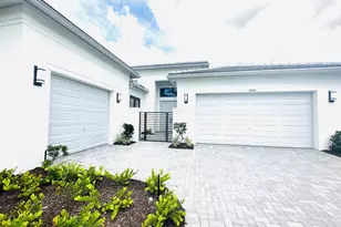 12465 SW Crystal Cv Dr, Port Saint Lucie, FL 34987 - Photo 1