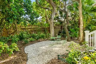 1300 Palmetto Ct, Vero Beach, FL 32963 - Photo 8