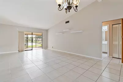 633 Sea Pine Way, Unit #H, Greenacres, FL 33415 - Photo 8