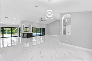 15555 De Havilland Ct, Wellington, FL 33414 - Photo 24