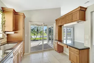 293 Moccasin Trail W, Jupiter, FL 33458 - Photo 24