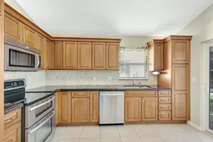293 Moccasin Trail W, Jupiter, FL 33458 - Photo 22