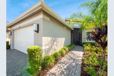 11725 SW Brighton Falls Drive, Port Saint Lucie, FL 34987 - Photo 4