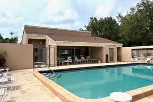 1121 NW 13th St, Boca Raton, FL 33486 - Photo 8