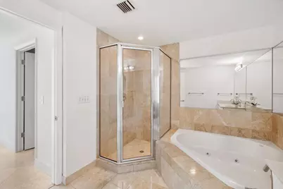 3131 NE 188th Street, Unit #2-705, Aventura, FL 33180 - Photo 18