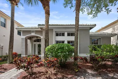 8203 Calterra Drive, Palm Beach Gardens, FL 33418 - Photo 1