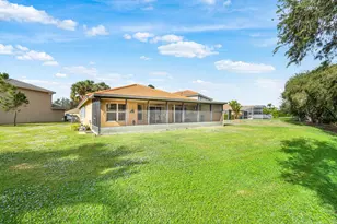 1710 N Lakefield North Ct, Wellington, FL 33414 - Photo 36