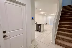 166 SE 5th Ct, Deerfield Beach, FL 33441 - Photo 4